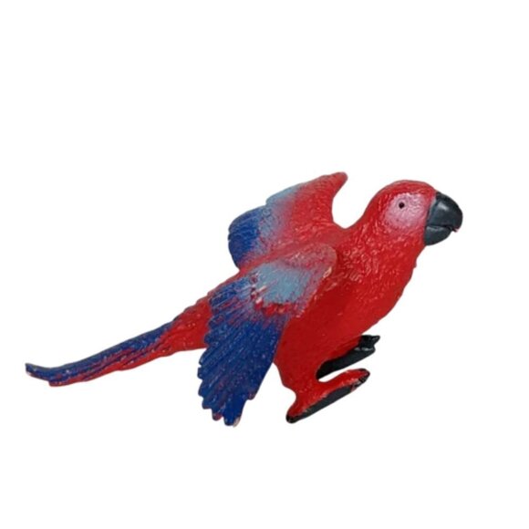 Safari Ltd Red Macaw Parrot Bird Zoo Animal Figurine 2.5" - Picture 1 of 5